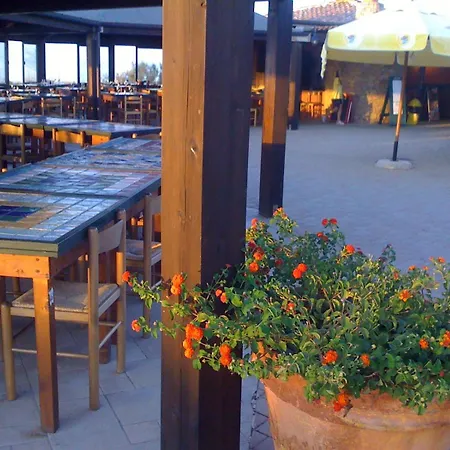 مكان تخييم Golfo Dell'asinara