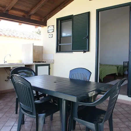 Golfo Dell'asinara مكان تخييم 4*